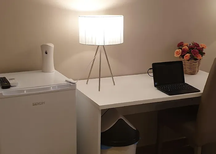 Πανσιόν Oasi Iblea 3*